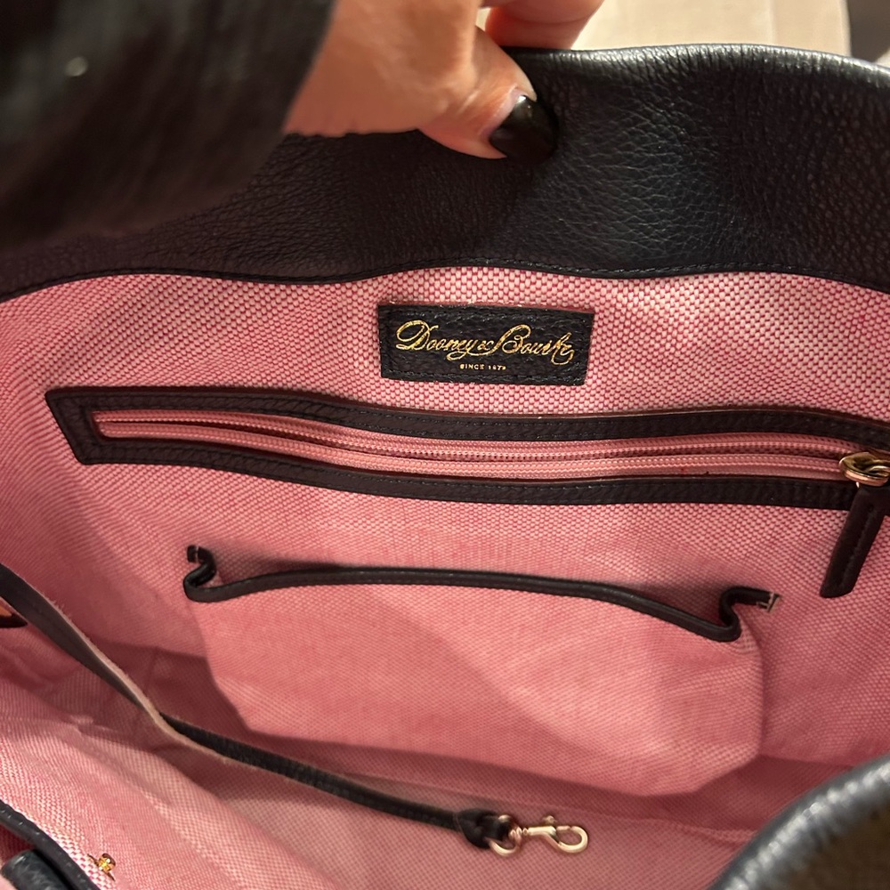 Dooney & Bourke Lucca Black Leather Logo Lock Hobo Bag 🆕 - Picture 8 of 16